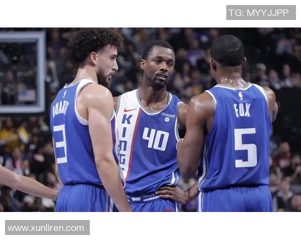 蒙克底线强突高难度横撤后仰投篮绝平展现大心脏球员风采